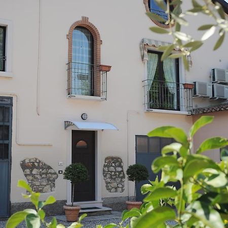 Casa Vacanze Dalmolin Hotel Valeggio sul Mincio Exterior photo